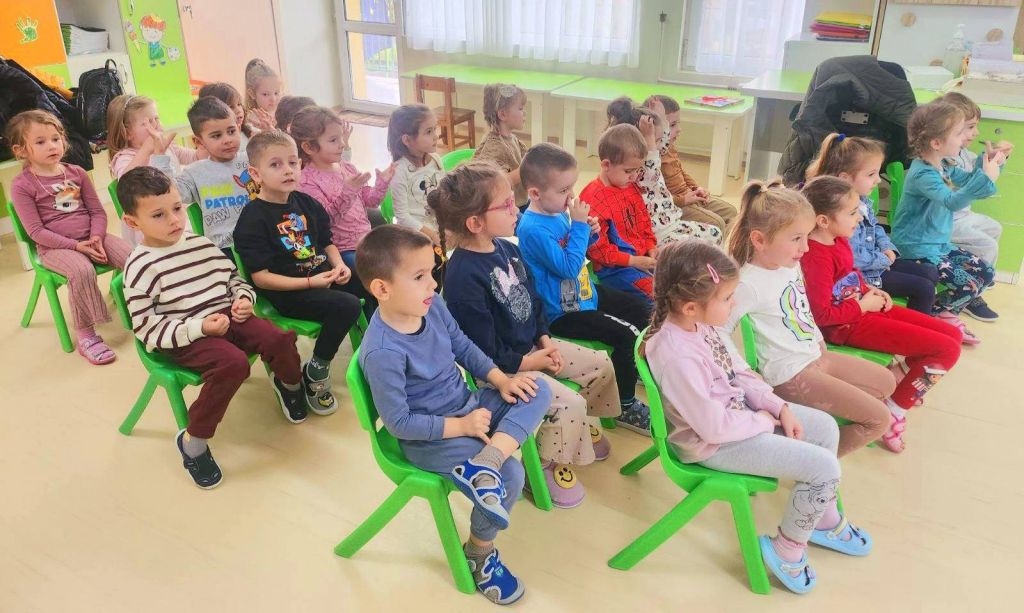 "Книгата - прозорец към света" 12